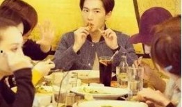 娱乐圈吃瓜背景板是谁,揭秘“吃瓜背景板”背后的故事